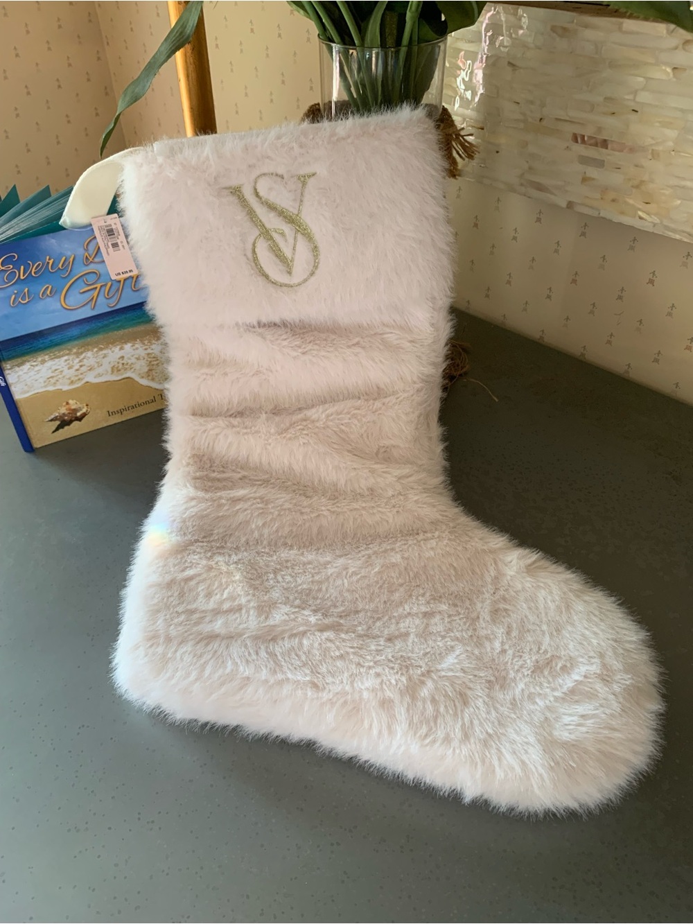 Victoria’s Secret, NEW WITH TAGS soft WHITE fur Christmas Stocking with hanger.